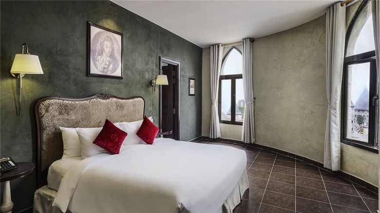 <b>Mercure DaNang French Village Bana Hills Suite</b>. Images powered by <a href="https://iceportal.shijigroup.com/" title="IcePortal" target="_blank">IcePortal</a>.