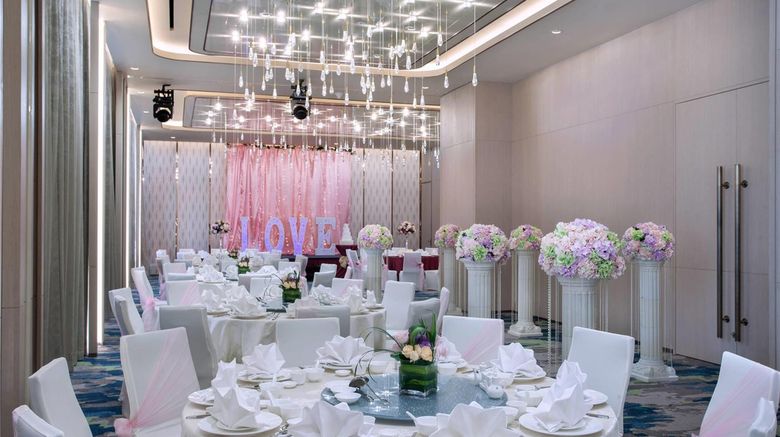 <b>Mercure Singapore Bugis Other</b>. Images powered by <a href="https://iceportal.shijigroup.com/" title="IcePortal" target="_blank">IcePortal</a>.