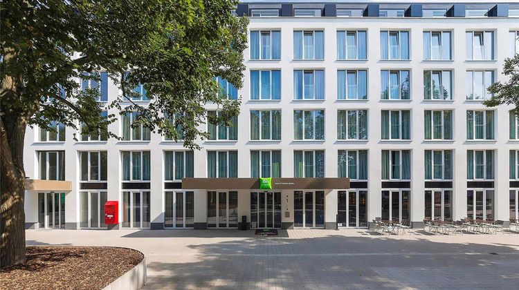 Ibis Styles Rastatt Exterior