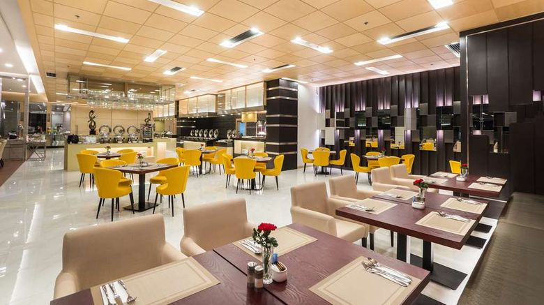 <b>Best Western Plus Wanda Grand Hotel Restaurant</b>. Images powered by <a href="https://iceportal.shijigroup.com/" title="IcePortal" target="_blank">IcePortal</a>.