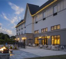 Hampton Inn & Suites Braselton Exterior