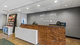 <b>Hampton Inn Fond du Lac Lobby</b>. Images powered by <a href="https://iceportal.shijigroup.com/" title="IcePortal" target="_blank">IcePortal</a>.
