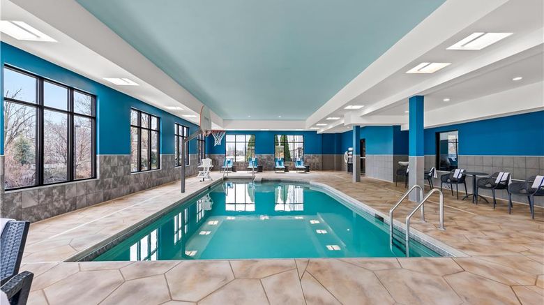 <b>Hampton Inn Fond du Lac Pool</b>. Images powered by <a href="https://iceportal.shijigroup.com/" title="IcePortal" target="_blank">IcePortal</a>.