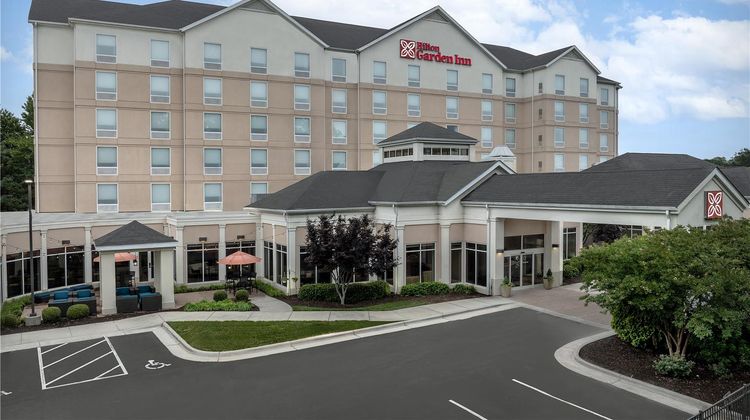 Hilton Garden Inn Greensboro Airport Exterior