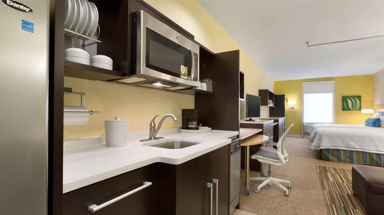 Home2 Suites by Hilton Houston Pasadena Room
