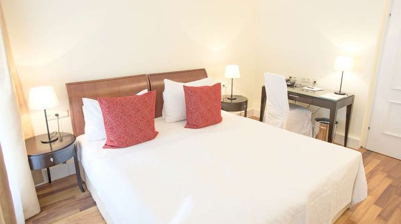 <b>Hotel SPIESS & SPIESS Apartement-Pension Room</b>. Images powered by <a href="https://iceportal.shijigroup.com/" title="IcePortal" target="_blank">IcePortal</a>.