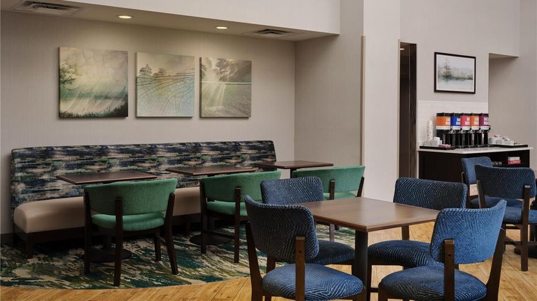 <b>Hampton Inn Waynesboro Restaurant</b>. Images powered by <a href="https://iceportal.shijigroup.com/" title="IcePortal" target="_blank">IcePortal</a>.