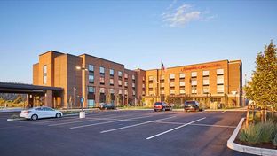 Hampton Inn & Suites Hood River