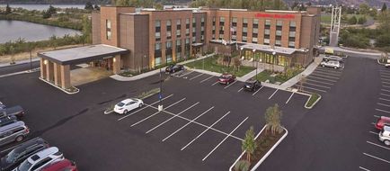 Hampton Inn & Suites Hood River Exterior