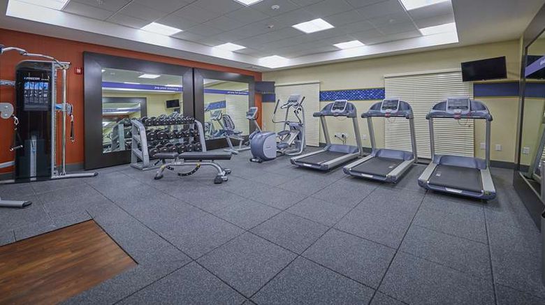 <b>Hampton Inn & Suites Hood River Health</b>. Images powered by <a href="https://iceportal.shijigroup.com/" title="IcePortal" target="_blank">IcePortal</a>.