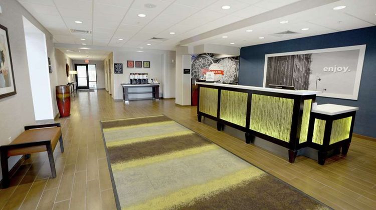 Hampton Inn & Suites Ponca City Lobby