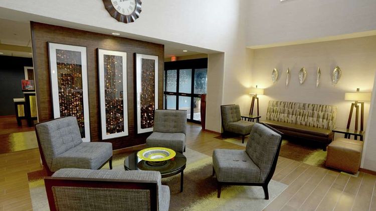Hampton Inn & Suites Ponca City Lobby
