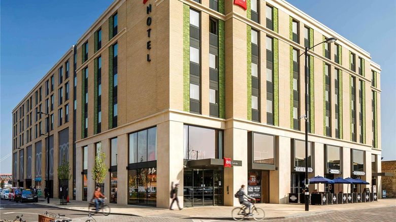 Ibis Cambridge Central Station Exterior. Images powered by <a href="https://iceportal.shijigroup.com" target="_blank" rel="noopener">Ice Portal</a>.