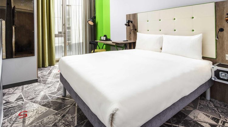 Ibis Styles London Ealing Room