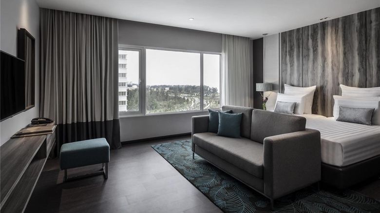 <b>Pullman Miri Waterfront Room</b>. Images powered by <a href="https://iceportal.shijigroup.com/" title="IcePortal" target="_blank">IcePortal</a>.