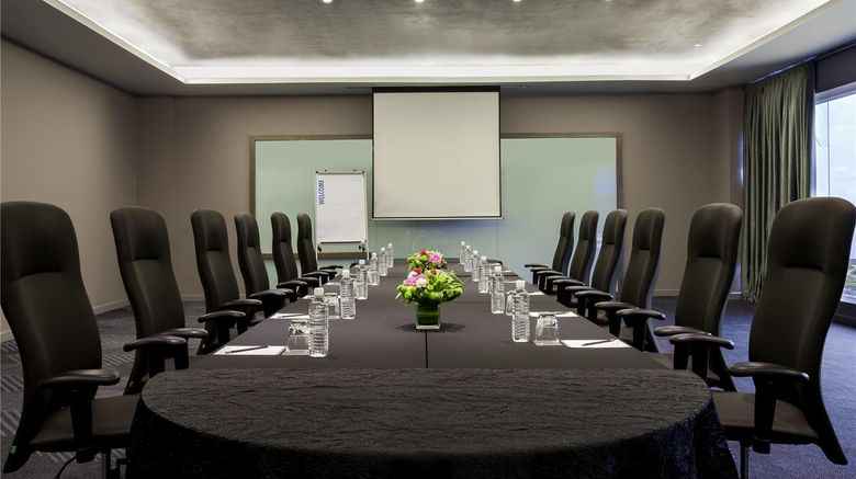<b>Pullman Miri Waterfront Meeting</b>. Images powered by <a href="https://iceportal.shijigroup.com/" title="IcePortal" target="_blank">IcePortal</a>.