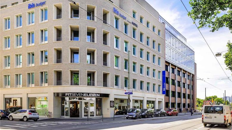 <b>Ibis Budget Frankfurt City Ost Exterior</b>. Images powered by <a href="https://iceportal.shijigroup.com/" title="IcePortal" target="_blank">IcePortal</a>.