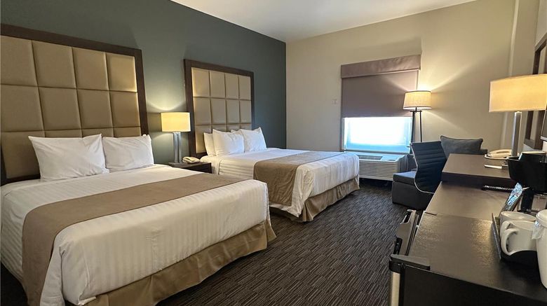 <b>Best Western Plus Chihuahua Juventud Room</b>. Images powered by <a href="https://iceportal.shijigroup.com/" title="IcePortal" target="_blank">IcePortal</a>.