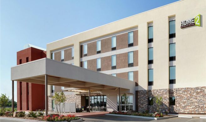 Home2 Suites by Hilton Alexandria Exterior