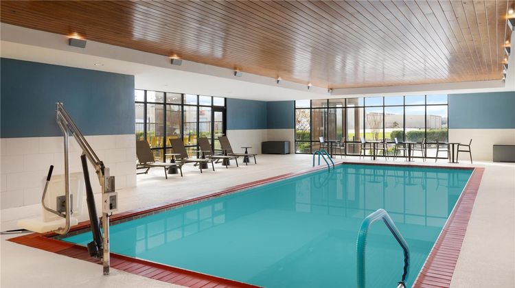 Home2 Suites by Hilton Alexandria Pool