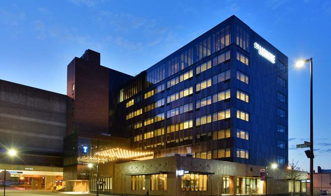 Lismore Hotel Eau Claire - a DoubleTree Exterior