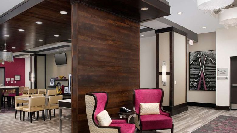 <b>Hampton Huntsville/Village of Providence Lobby</b>. Images powered by <a href="https://iceportal.shijigroup.com/" title="IcePortal" target="_blank">IcePortal</a>.