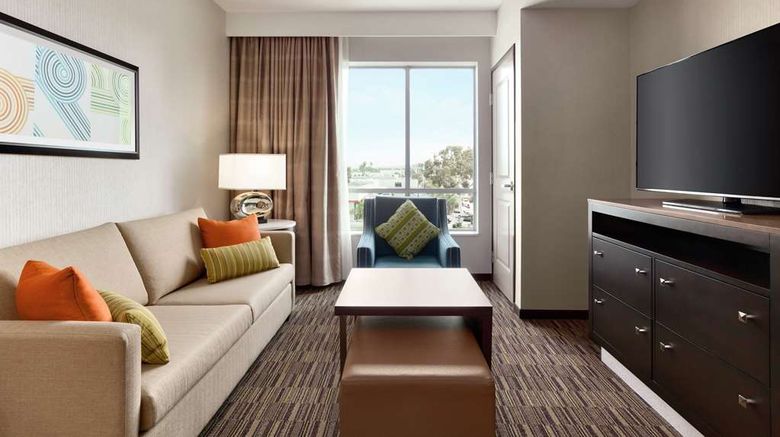 <b>Homewood Suites Irvine John Wayne Arpt Room</b>. Images powered by <a href="https://iceportal.shijigroup.com/" title="IcePortal" target="_blank">IcePortal</a>.