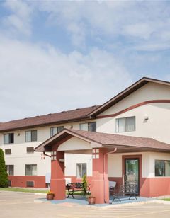 Super 8 Washington/Peoria Area