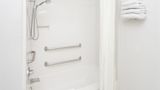 Super 8 Washington/Peoria Area Room