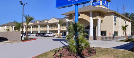 Americas Best Value Inn/Suites Houston Exterior