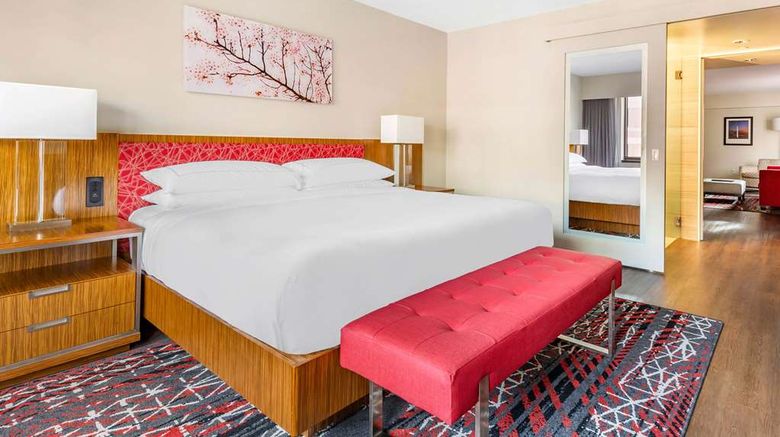 <b>Hilton Club The District Wash DC Room</b>. Images powered by <a href="https://iceportal.shijigroup.com/" title="IcePortal" target="_blank">IcePortal</a>.
