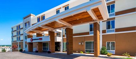 Best Western Plus North Shore Hotel Exterior