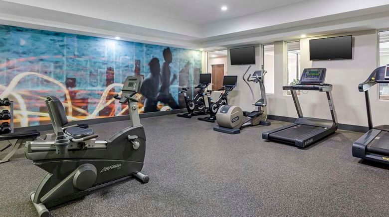 <b>Best Western Plus North Shore Hotel Health</b>. Images powered by <a href="https://iceportal.shijigroup.com/" title="IcePortal" target="_blank">IcePortal</a>.