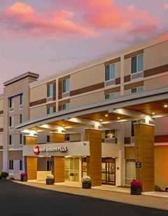 Best Western Plus North Shore Hotel