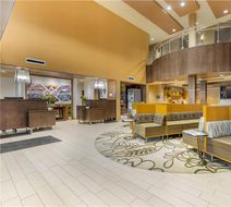 BW Plus Franciscan Square Inn & Suites Lobby
