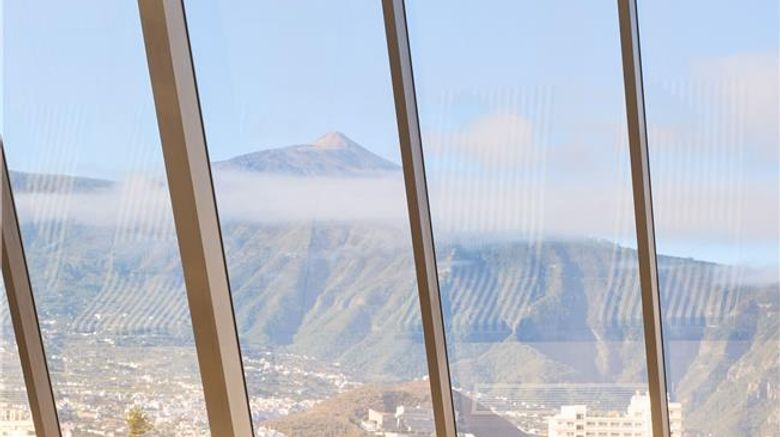 <b>Sol Costa Atlantis Tenerife Pool</b>. Images powered by <a href="https://iceportal.shijigroup.com/" title="IcePortal" target="_blank">IcePortal</a>.