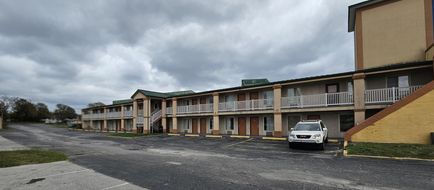 Americas Best Value Inn Mount Vernon Exterior