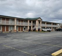 Americas Best Value Inn Mount Vernon Exterior
