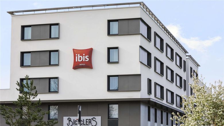 <b>Ibis Saint Quentin en Yvelines Velodrome Other</b>. Images powered by <a href="https://iceportal.shijigroup.com/" title="IcePortal" target="_blank">IcePortal</a>.