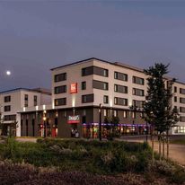 Ibis Saint Quentin en Yvelines Velodrome