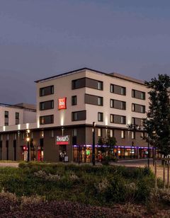Ibis Saint Quentin en Yvelines Velodrome