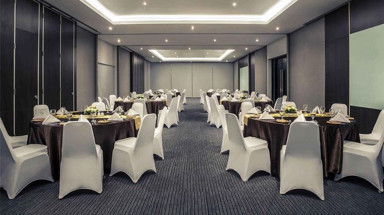 Mercure Jakarta Cikini Meeting