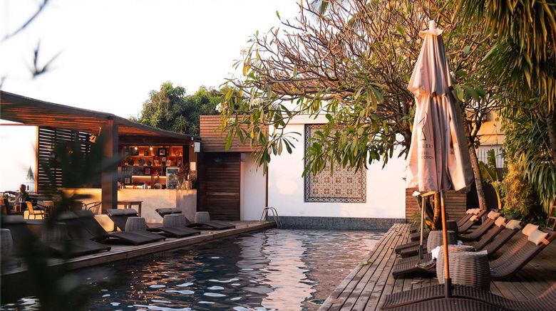 <b>Hotel Santa Teresa MGallery Pool</b>. Images powered by <a href="https://iceportal.shijigroup.com/" title="IcePortal" target="_blank">IcePortal</a>.