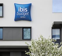 Ibis Budget Saint Quentin Exterior