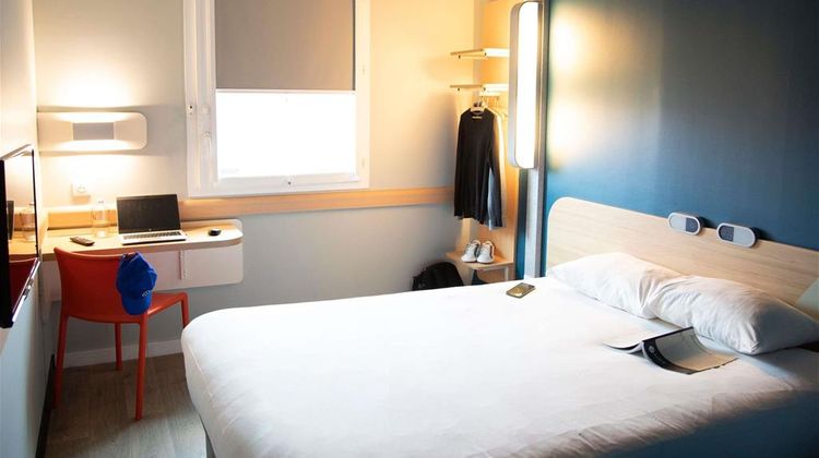 Ibis Budget Saint Quentin Room