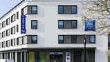 Ibis Budget Saint Quentin Exterior