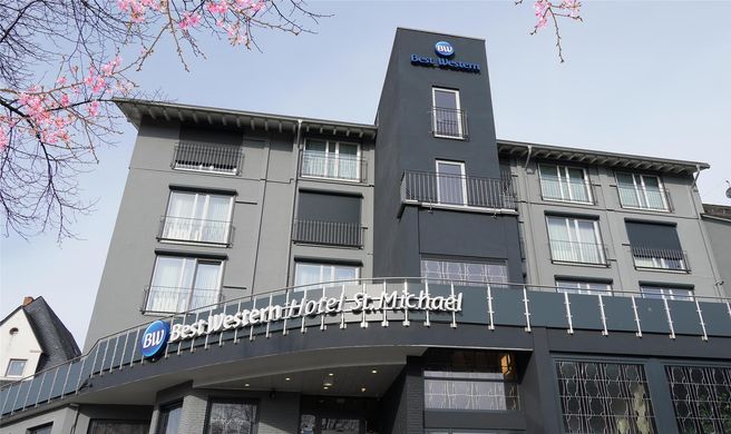 Best Western Hotel St. Michael Exterior