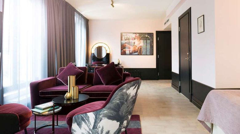 <b>Haymarket By Scandic Suite</b>. Images powered by <a href="https://iceportal.shijigroup.com/" title="IcePortal" target="_blank">IcePortal</a>.