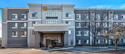 La Quinta Inn & Suites Kearney Exterior