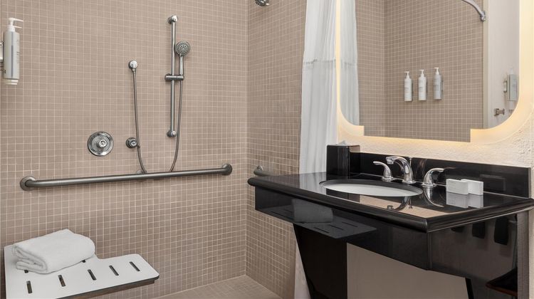 Homewood Suites Jacksonville Deerwood Pk Room